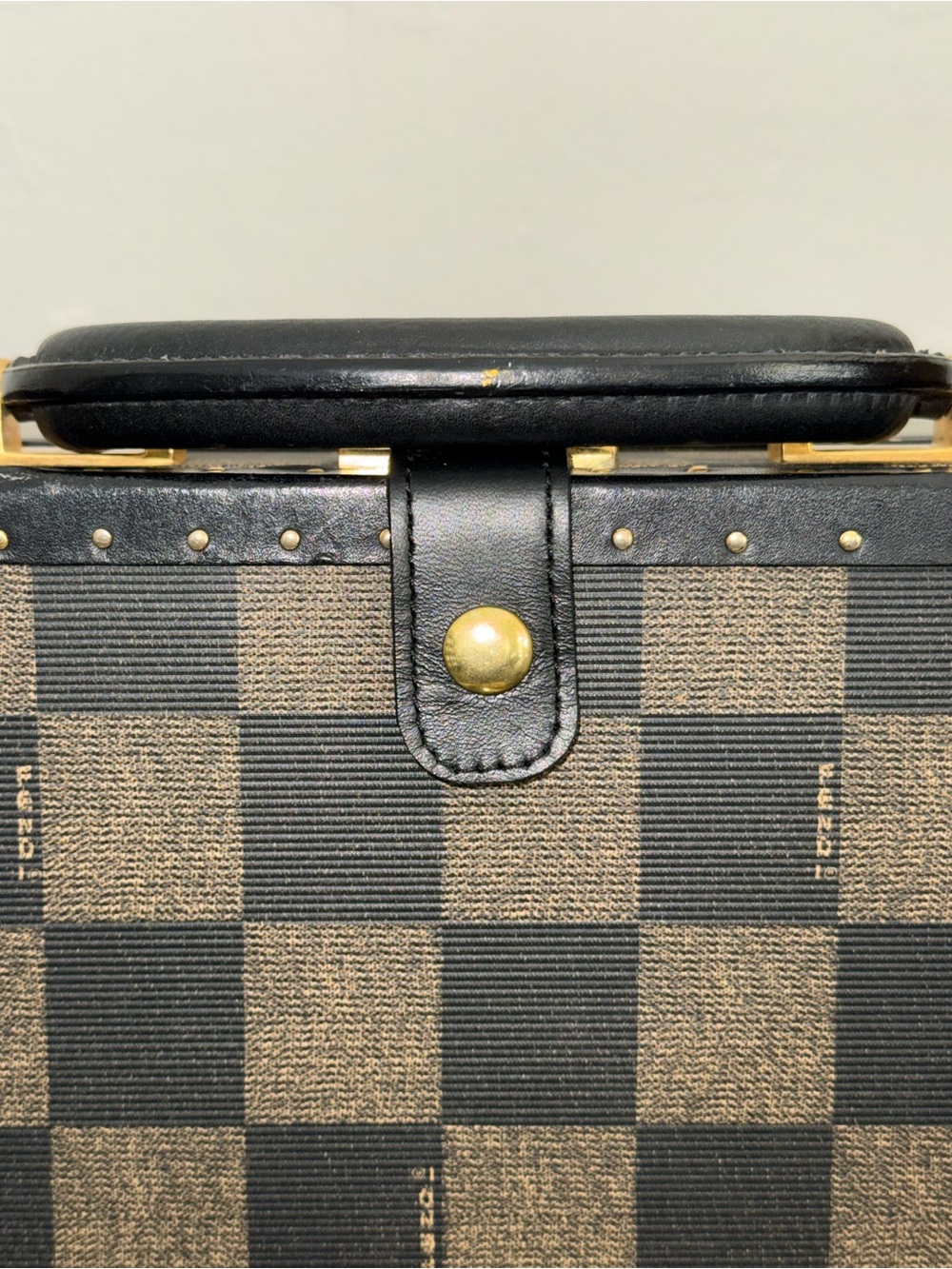 Fendi Trunk Case Bag RARE - Picture 2 of 14